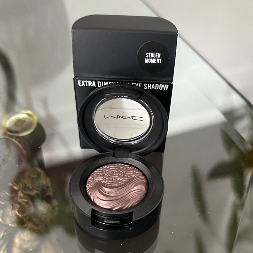 MAC Extra Dimension in Stolen Moment